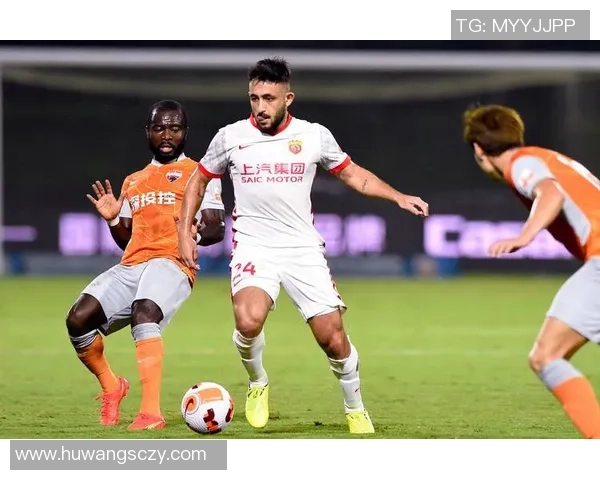 足球专题：聚焦上海足球队的比赛经验