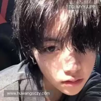 翁纳伶